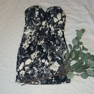 Floral short dress